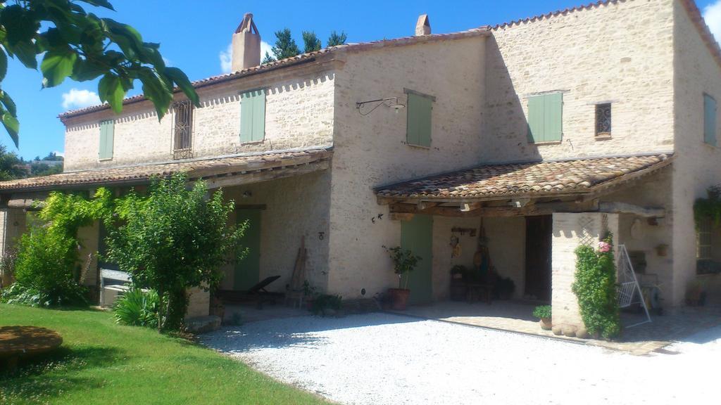 Bed and Breakfast Poggio Dei Prugnoli Tavoleto Exterior foto
